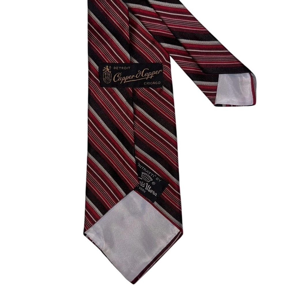 Vtg Countess Mara Mens Tie Silk Red & Black Diagonal Stripes 3.5x58” - Picture 5 of 5